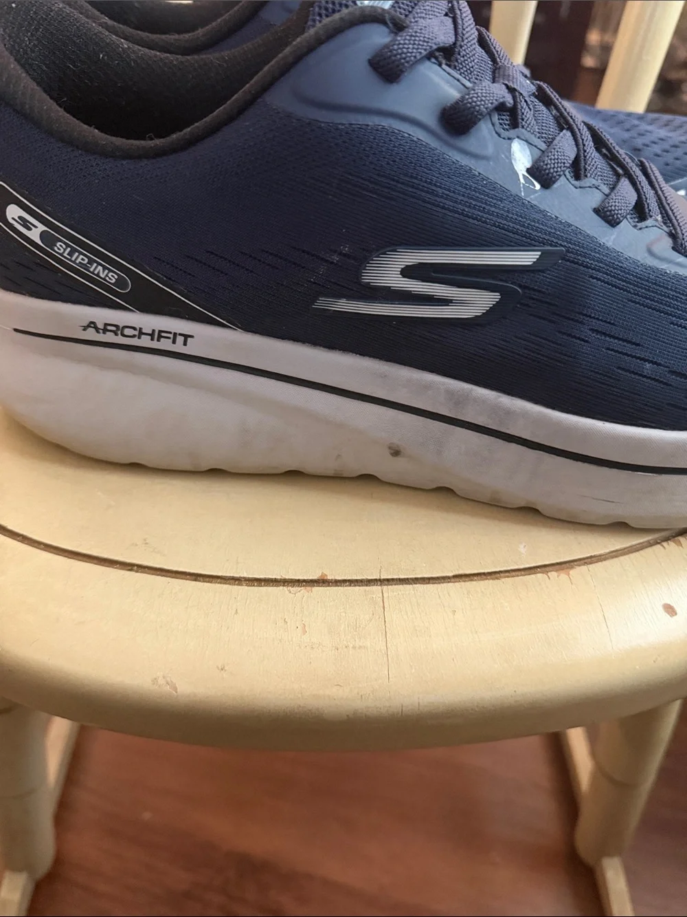 Skechers Men’s Navy and White Arch Fit Lace-Up Sneakers